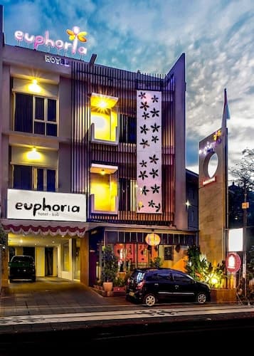 Euphoria Hotel