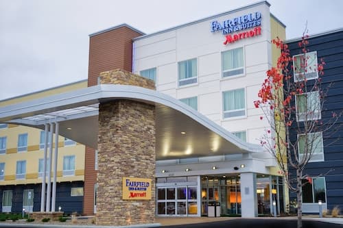 Fairfield Inn & Suites Canton South