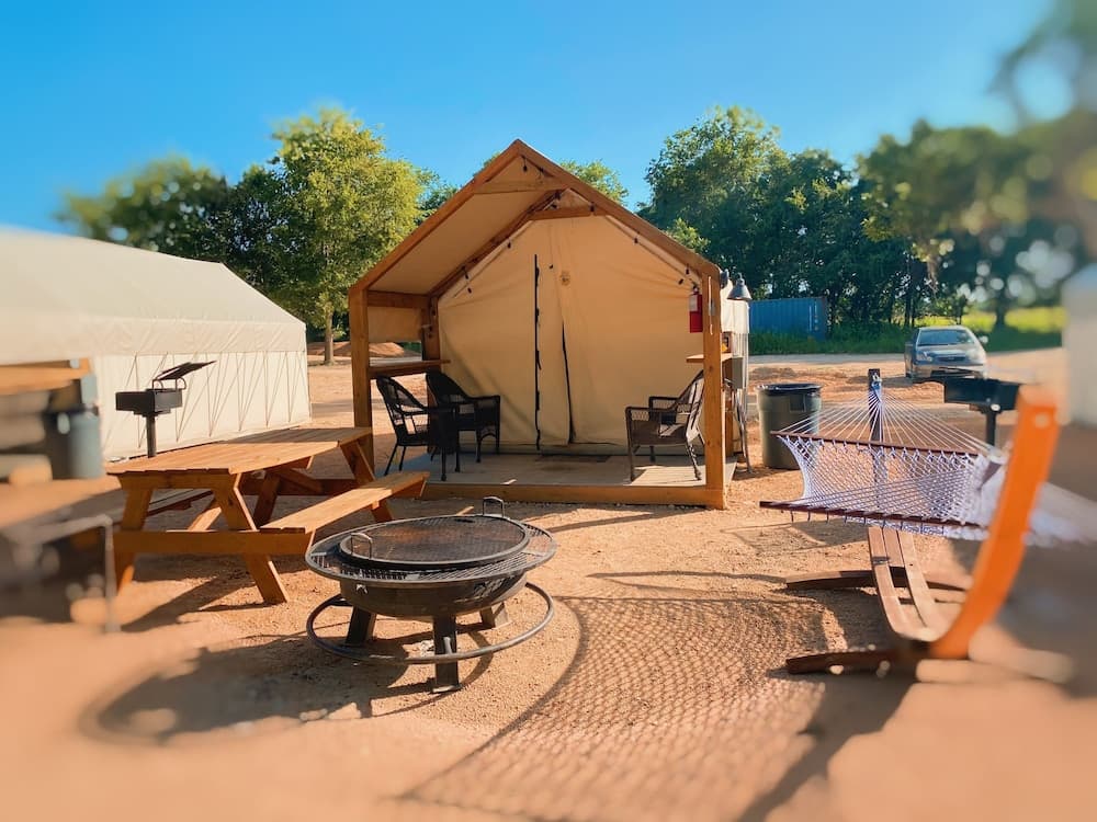 Son's River Ranch Glamping Cabin 13