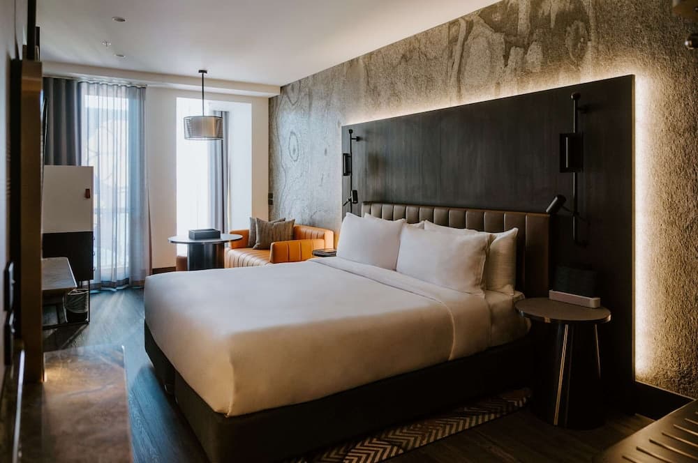 The Motley Hotel Richmond, Tapestry Collection by Hilton