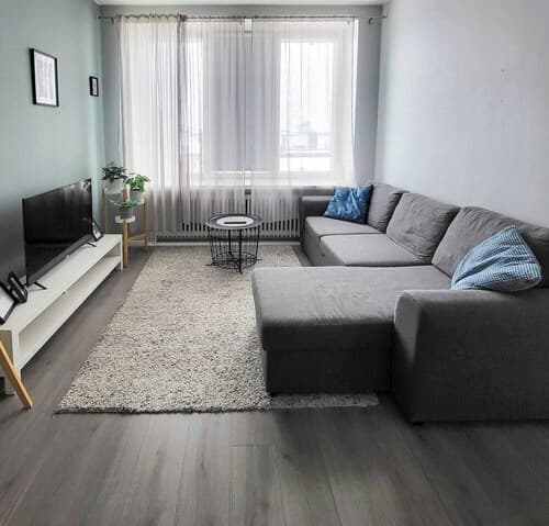2ndhomes Central 1BR Top Floor Home