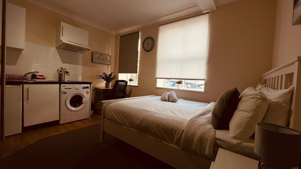 Potteries Suite in Sevenoaks