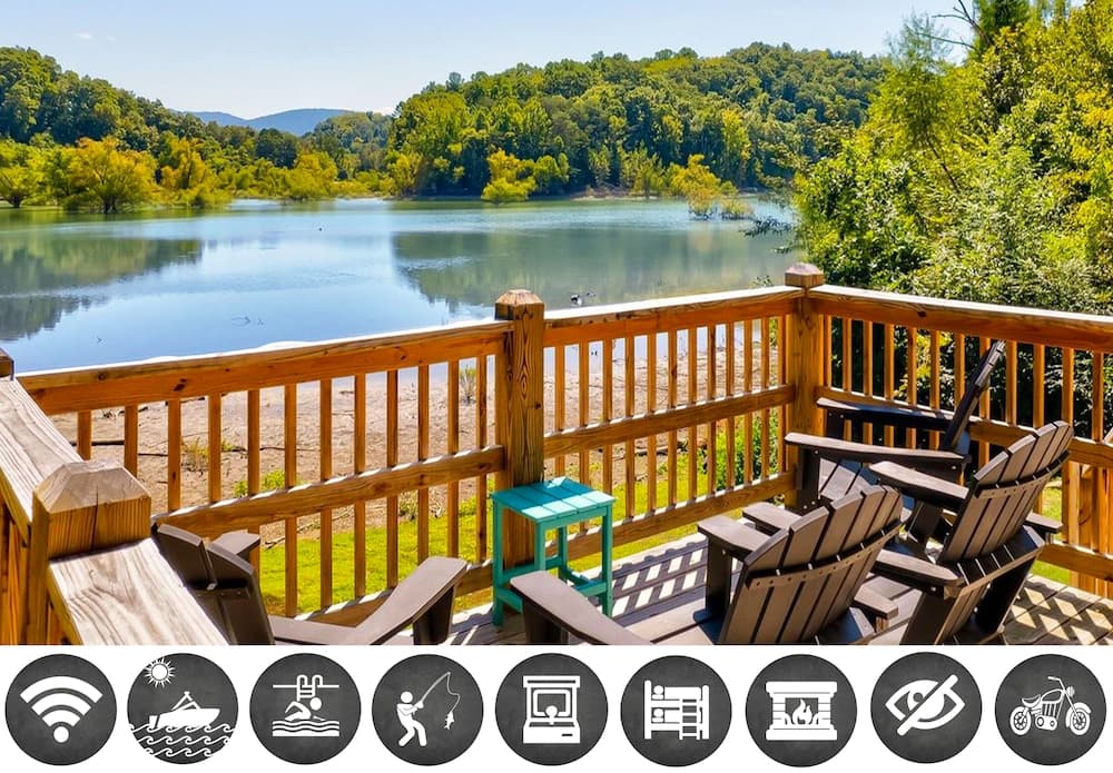 Above The Cove 3 Bedroom Home by RedAwning