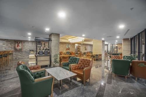 Royal Tulip Hotel & Casino Tbilisi