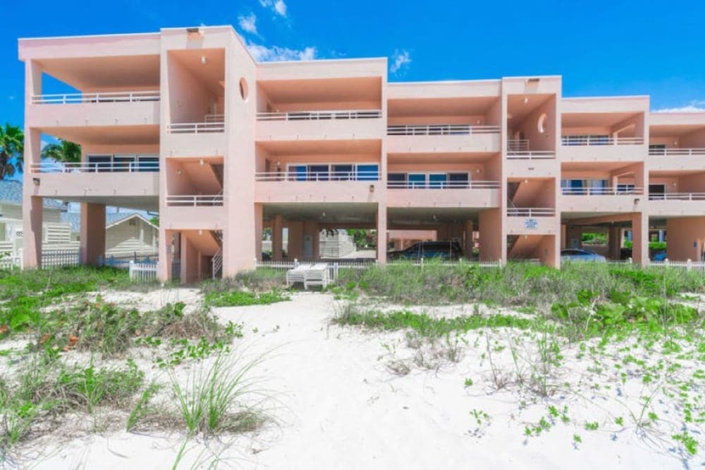 Coquina Beach Club 104 2 Bedroom Condo by RedAwning