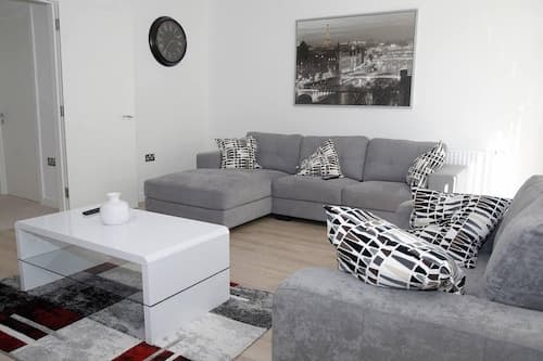 East Central London - Sleeps 6 - Pet Friendly