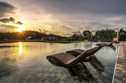 Pim Pool Villa Nan
