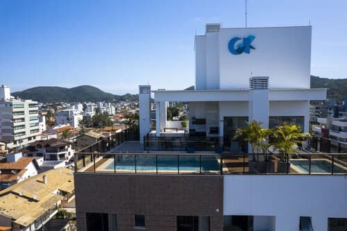 884 - Aluguel apartamento 3 quartos