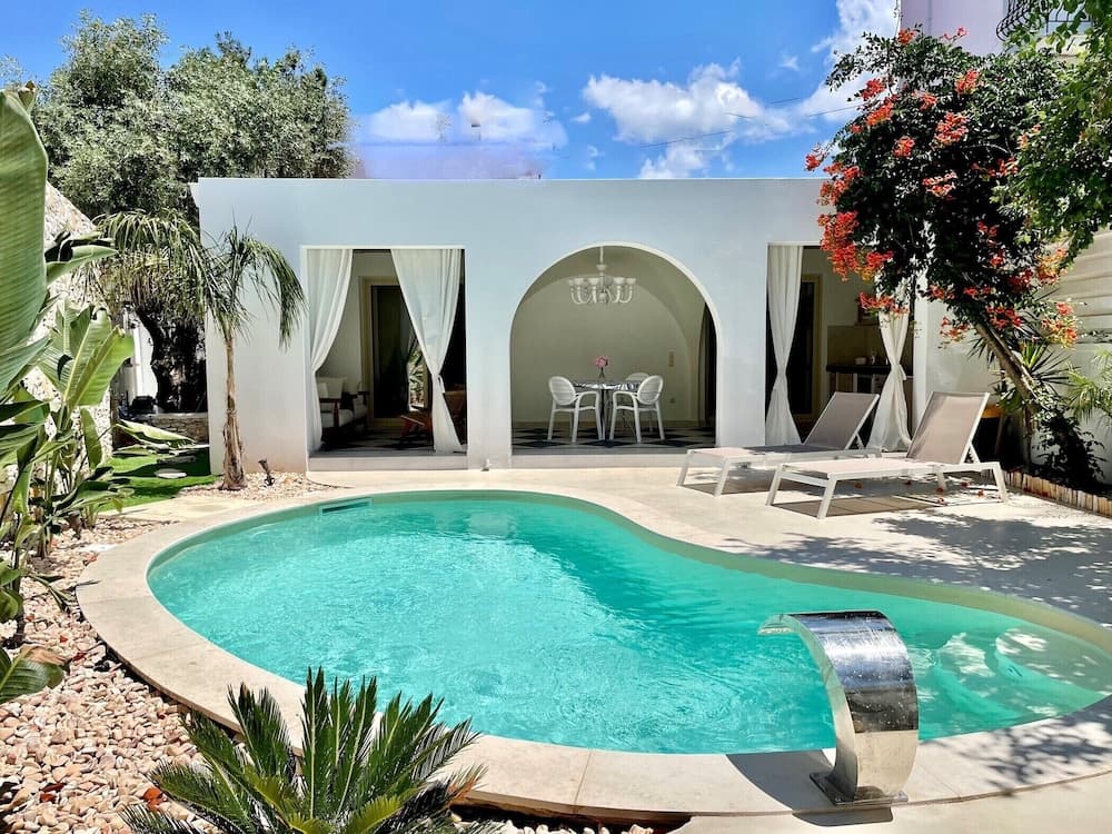 BYBLOS ARIA-THE SEASIDE LUXURY VILLA