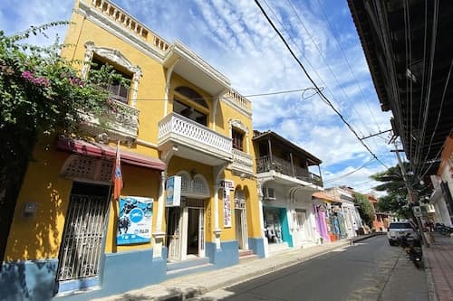 Ayenda Republicano Colonial No 2