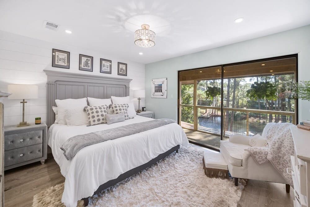 Simply Seagrove 2 Bedroom Home by RedAwning