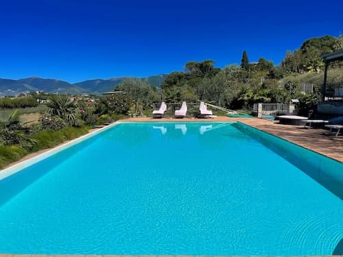 Apt 3 Infinity Pool, Extensive Grounds With Shrubs - Flowers, Jacuzzi - Sleeps 4