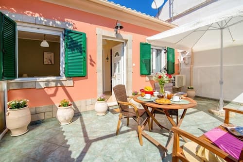 Xenia House in Gaios
