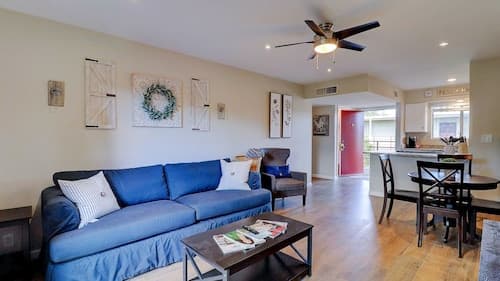 Comfy 1-bdrm Condo in Heart of Old Town Scottsdale