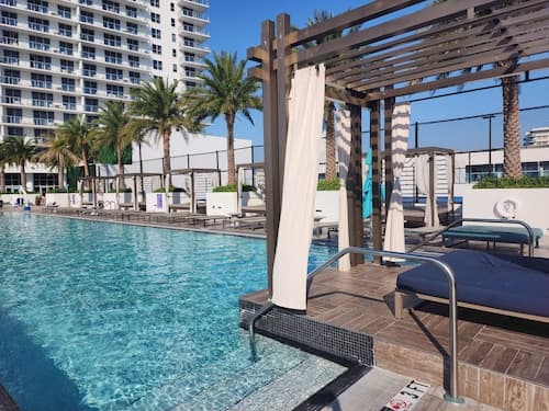 HH Exclusive Condos by Cielo Stays