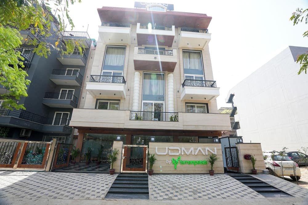 Udman by Ferns N Petals Gurugram