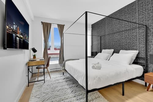 Deluxe Suites Downtown Montreal