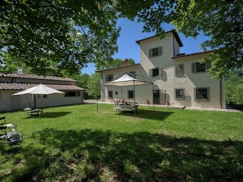 Belvilla by OYO Villa Arnia