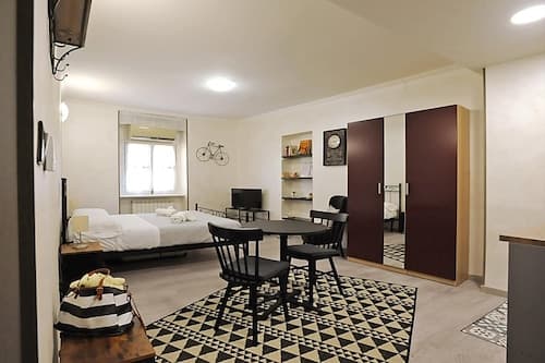 Cozy Studio in the City Center by Wonderful Italy