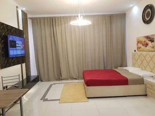 2-bedroom Town House
