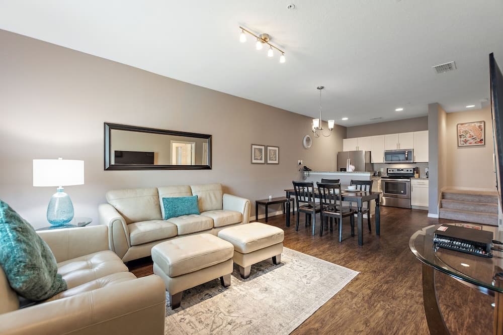 Lucky Find @ Lucaya Resort By Shine Villas #713 3 Bedroom Townhouse
