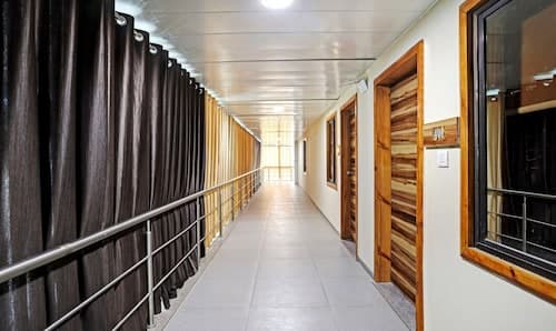Itsy Hotels Rk Palace