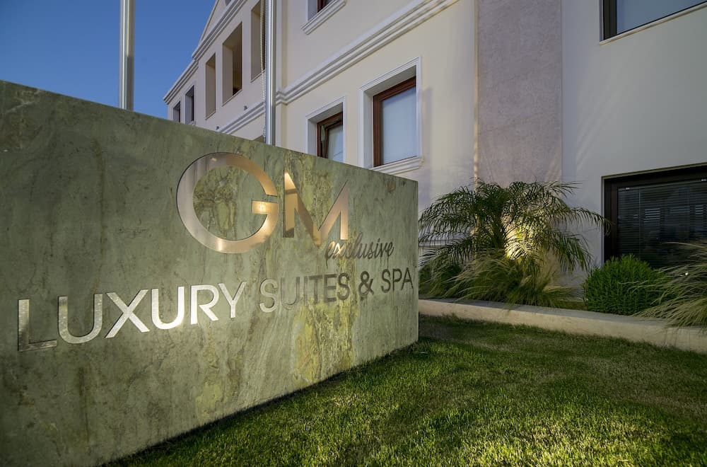 GM Luxury Suites & Spa