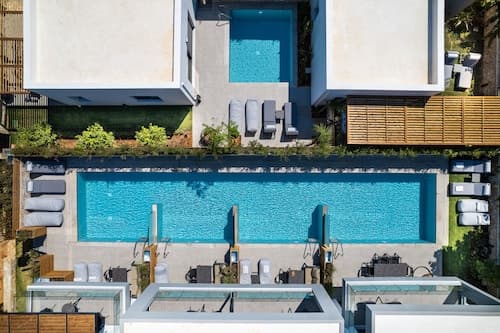 Sezian Homes & Villas
