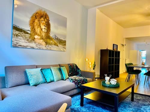 One Lux Stay near Fashion District
