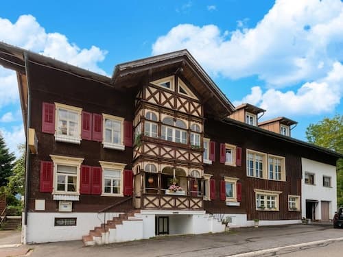 Picturesque Studio in Sibratsgfall With Garden