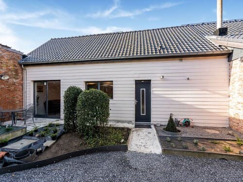 Herselt Garden Shed Retreat