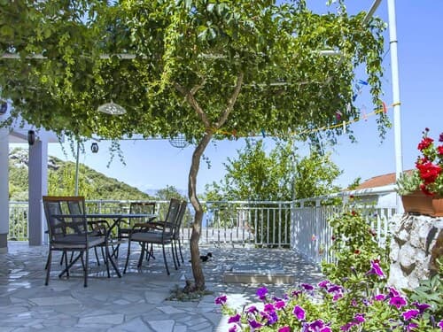 Apartments Vesela - Premium One Bedroom Apartment With Terrace and Partial Sea View