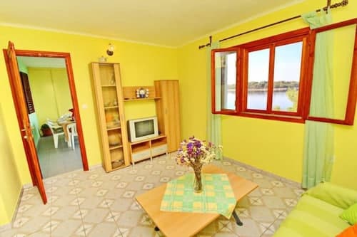 Apartments Bacic - Three Bedroom Apartment With Terrace and Sea View
