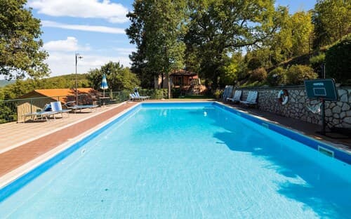 Cottage in Magione With Pool and Garden