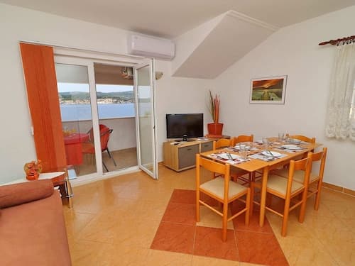 Apartments Marko Peljesac - Two Bedroom Apartment With Balcony