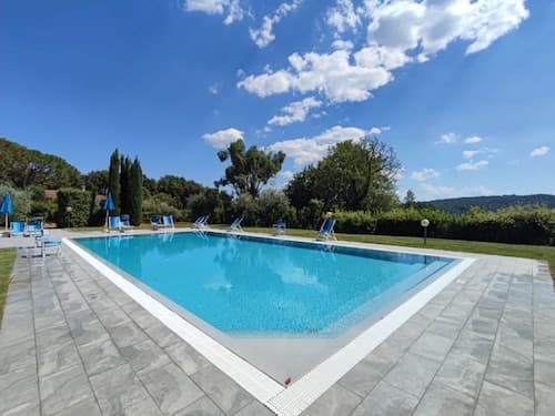 Elegant Escape in Tuscan
