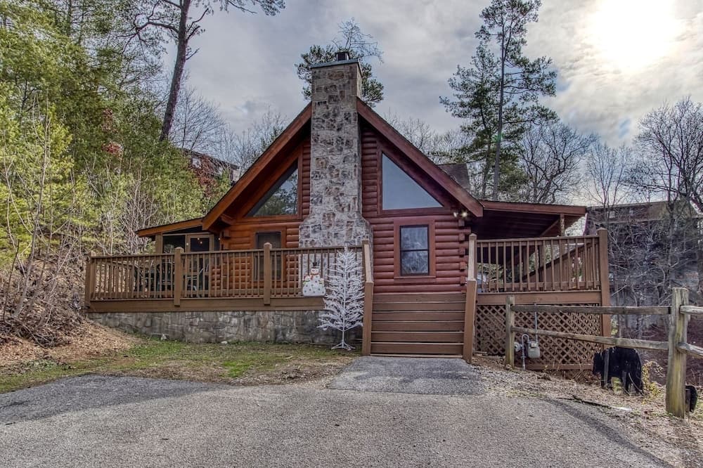 Er239- Sleepy Bear Great Location â Close To Town! 2 Bedroom Cabin by RedAwning
