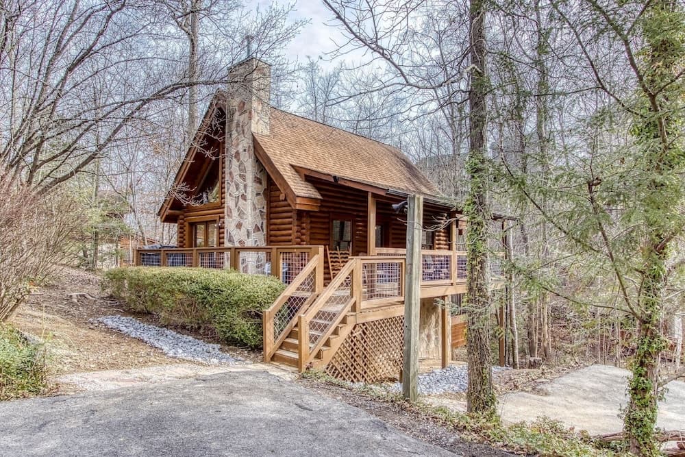 Er45 - Tin Pan Alley - Great Location. Just Across From Swimming Pool! 2 Bedroom Cabin by RedAwning