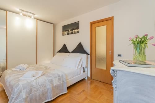 Volta Apartment in Como