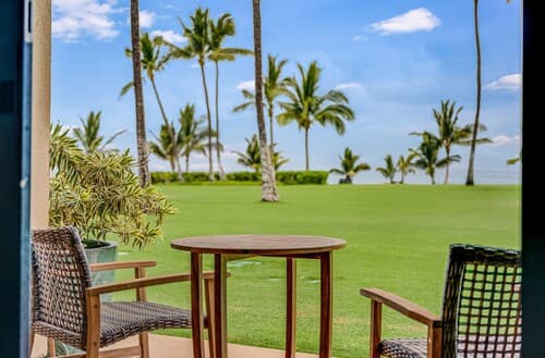 Kihei Surfside, #113 1 Bedroom Condo by RedAwning