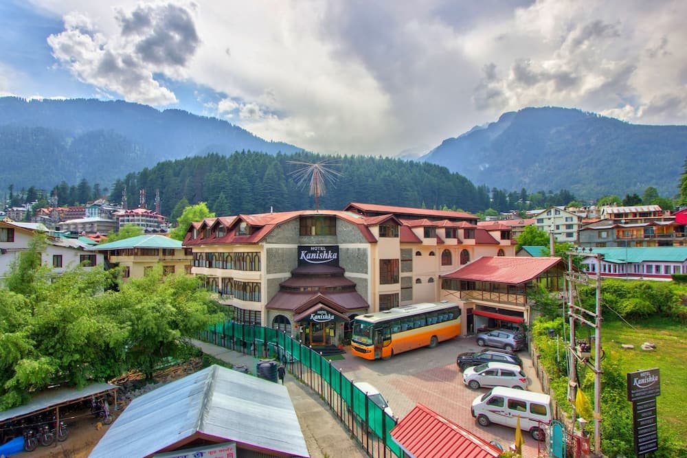 Hotel Kanishka Manali