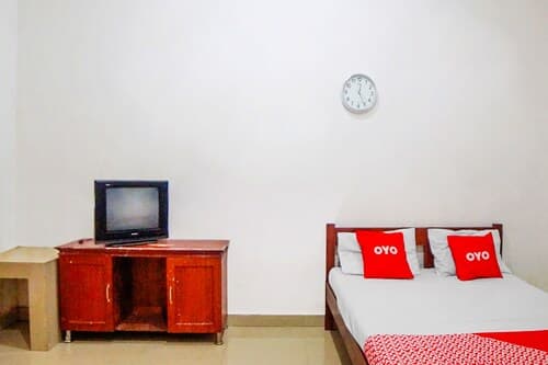 OYO 91647 Sanina Residence