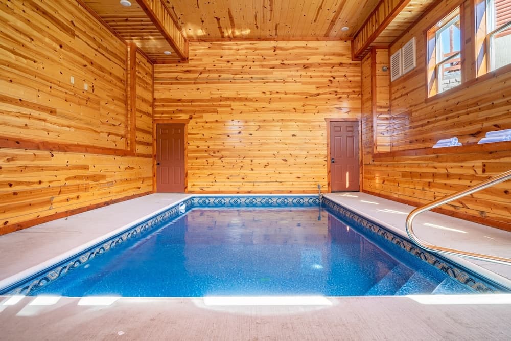Ranger by Avantstay Huge Smokies Cabin w/ Pool