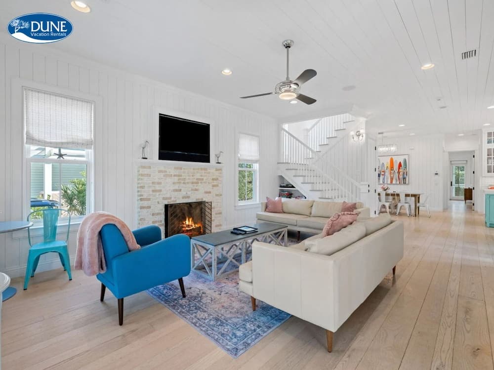"sun Haven" In Watercolor Golf Cart Included! 4 Bedroom Home by RedAwning