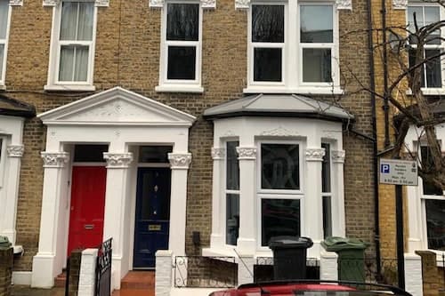 Very Large and Splendid Terrace House in London