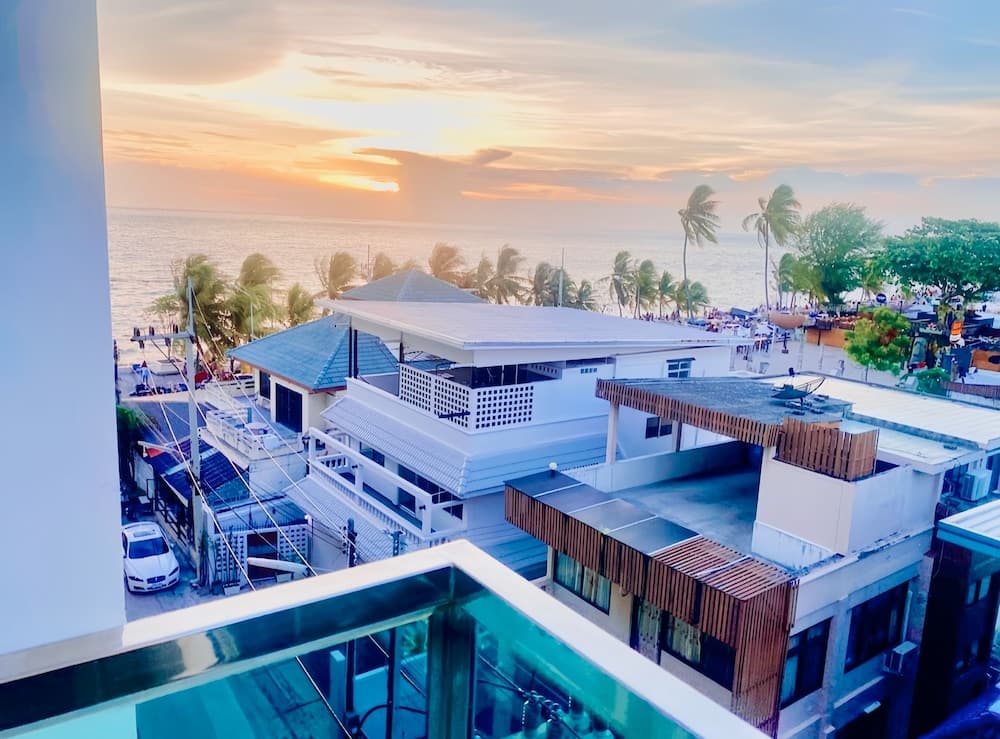 The Sunset Bangsaen Seaview