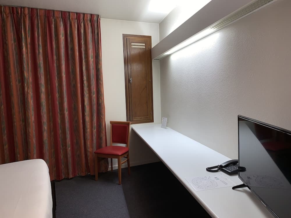 Hôtel AGENA Lille Aéroport Lesquin