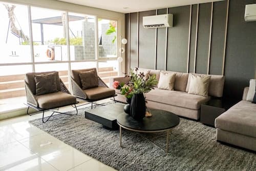 Modern Studio At Barsa City Apartment