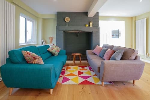 Unique 5BD Farm House Perfect for Relaxing