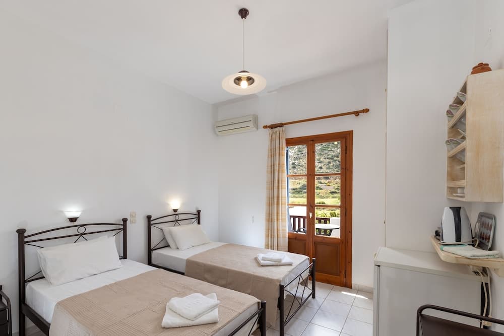 Peris Rooms